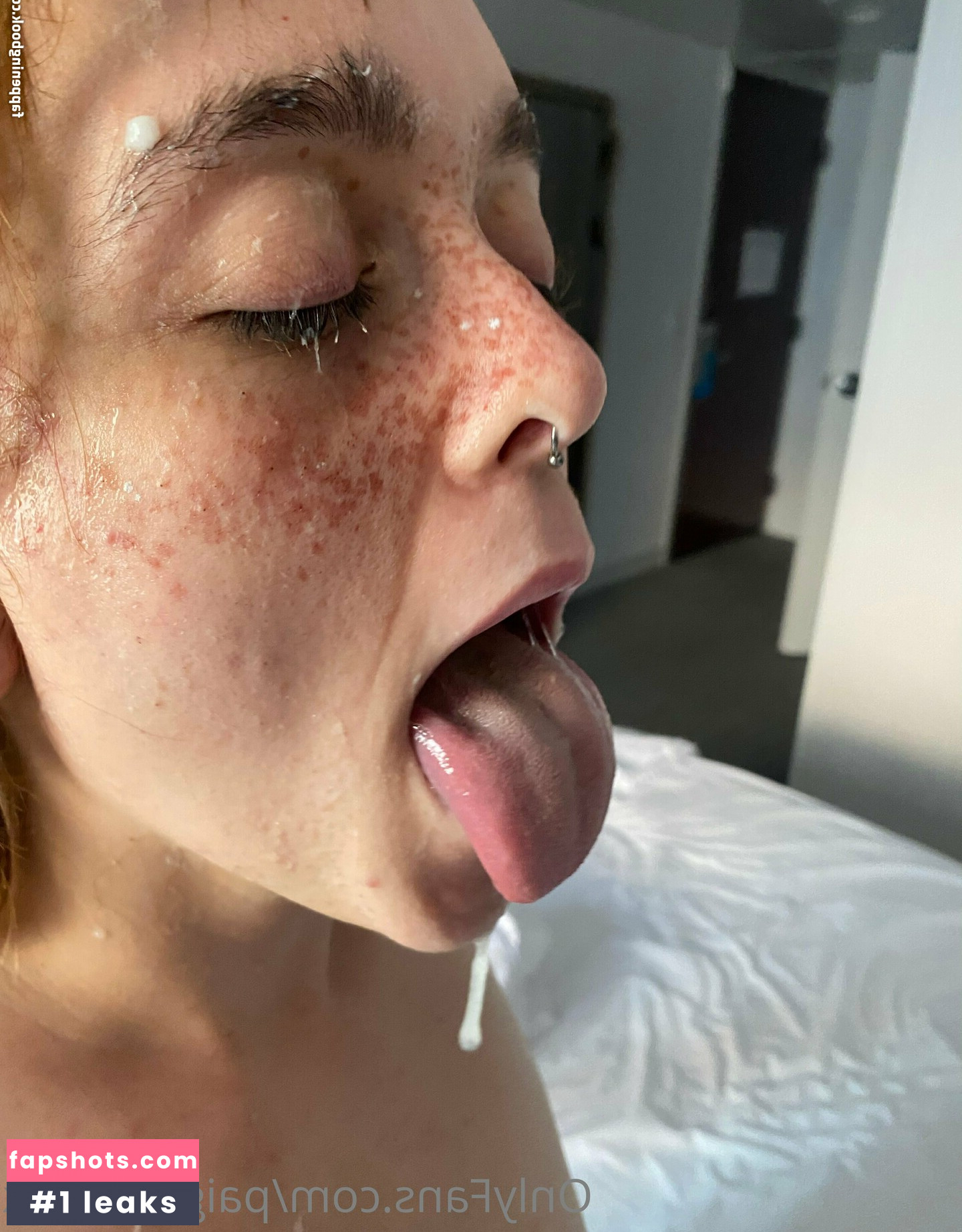 paigeisblank gallery photo #22