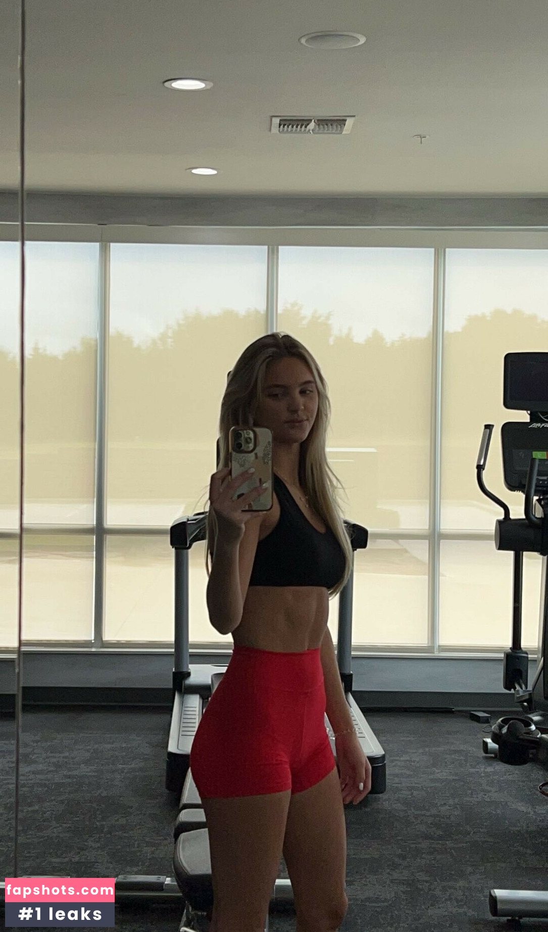 Paigemackenzie gallery photo #13