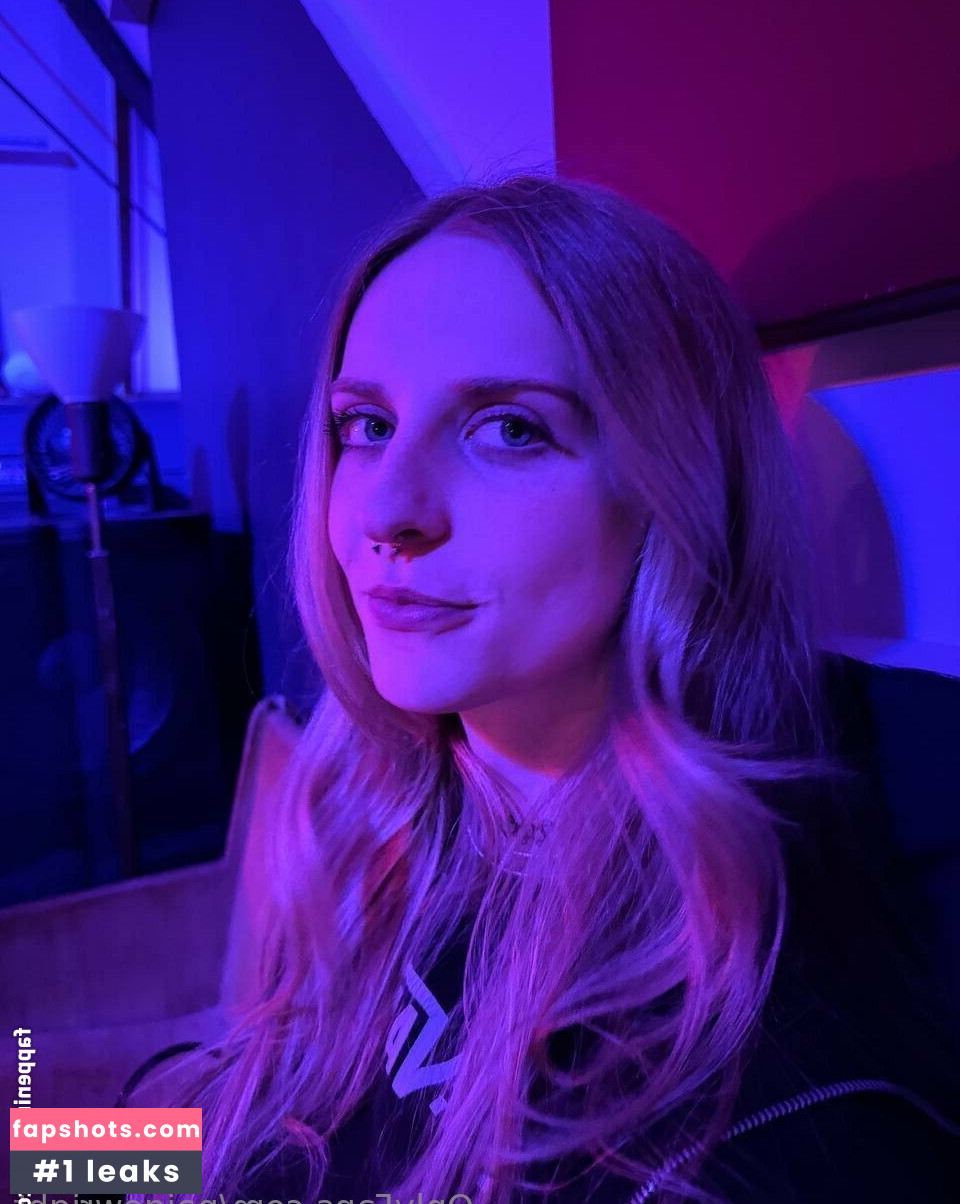 paigewright gallery photo #27