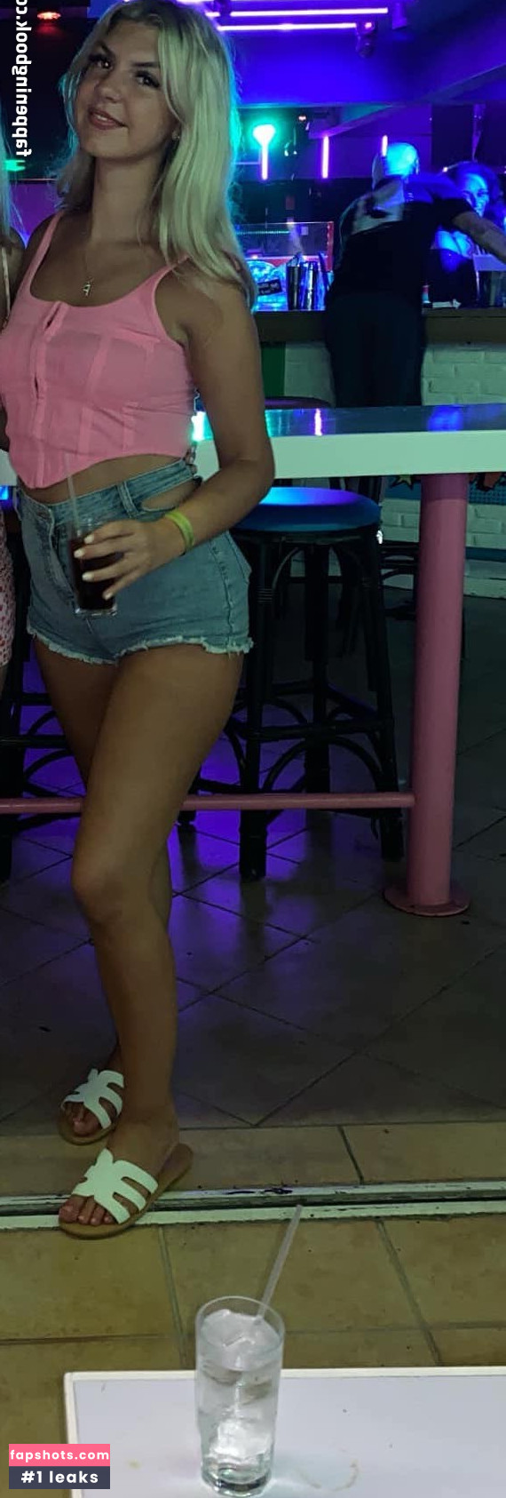 Paisley Duggan gallery photo #22