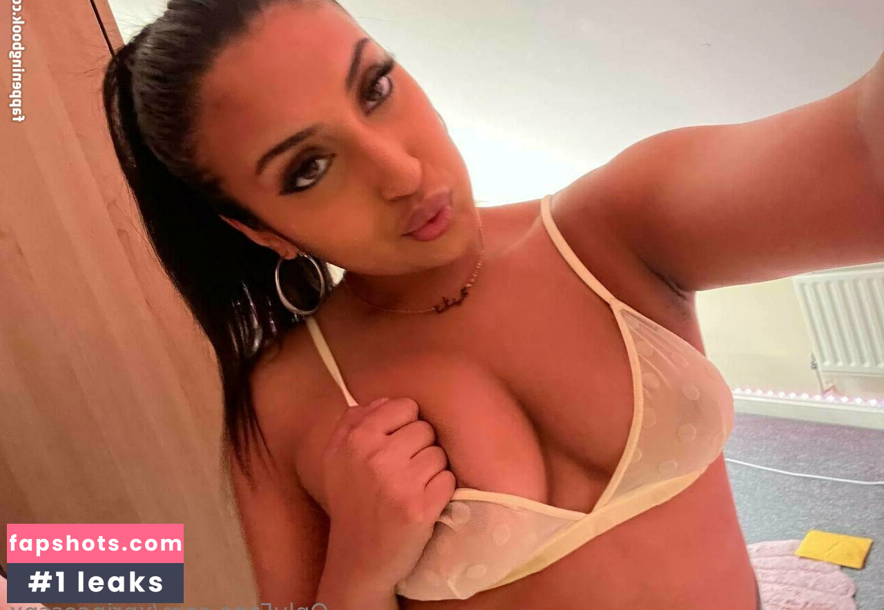 pakistani_princess Nude Leaks OnlyFans Photos #19 - LeakJerk