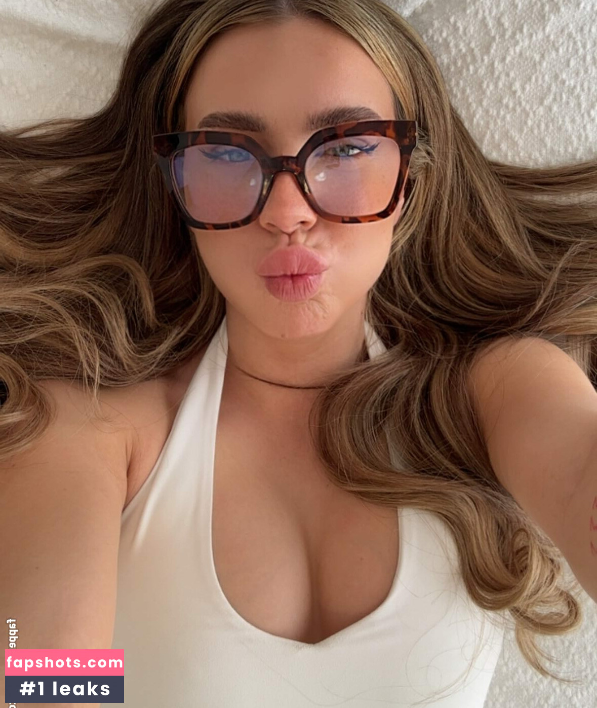 PaladinAmber gallery photo #30