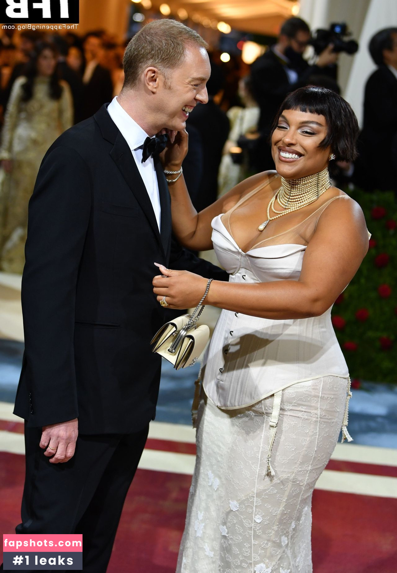 Paloma Elsesser gallery photo #7