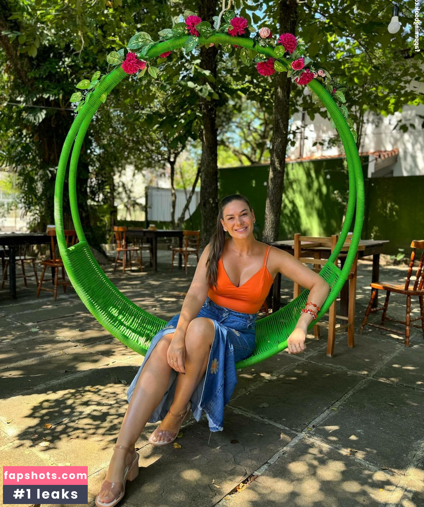 Paloma Tocci gallery photo #169