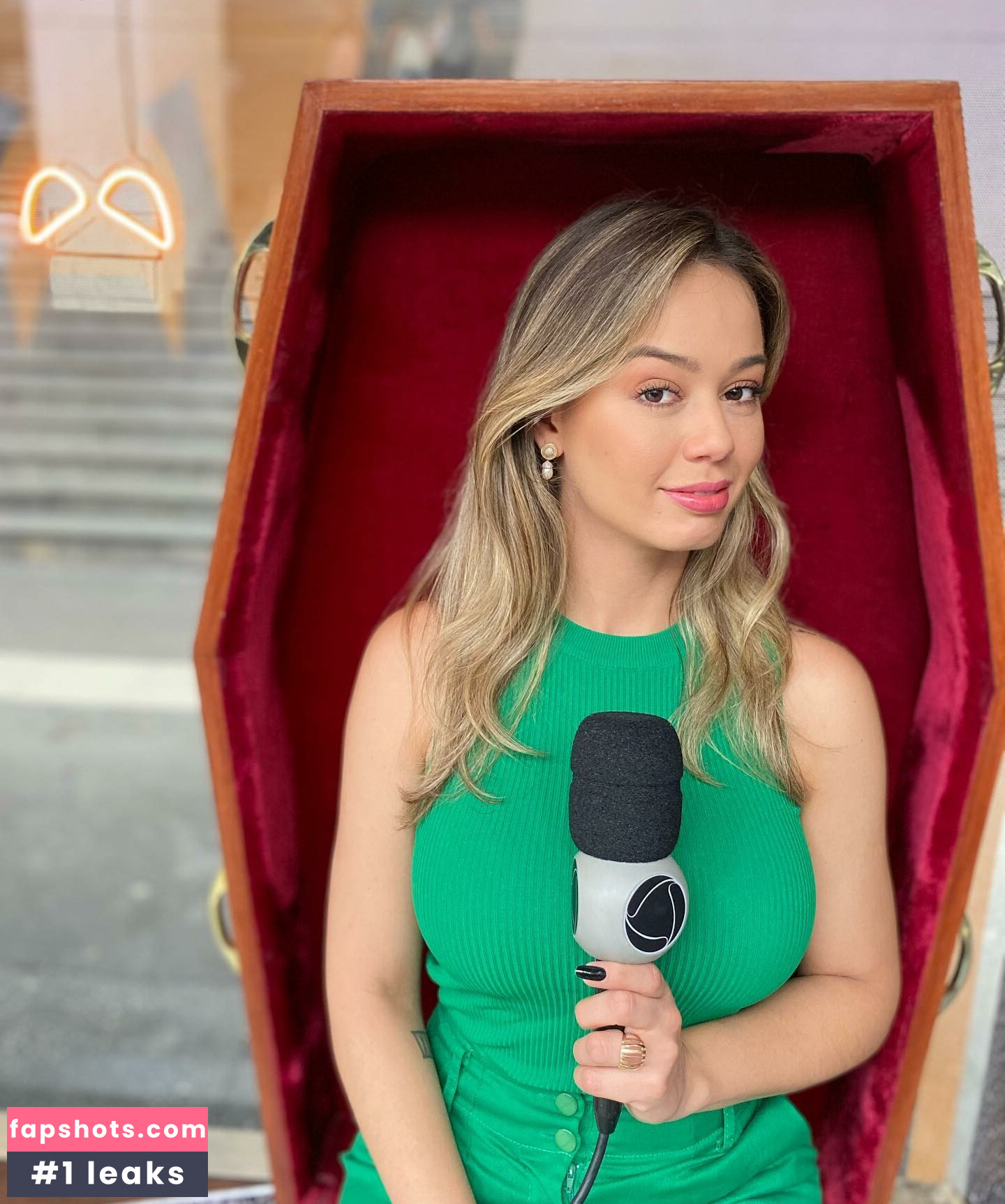 Paloma Tocci gallery photo #176