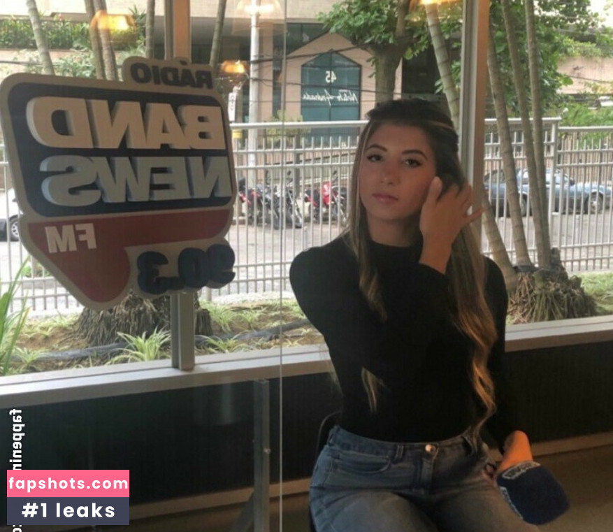 Paloma Tocci gallery photo #204