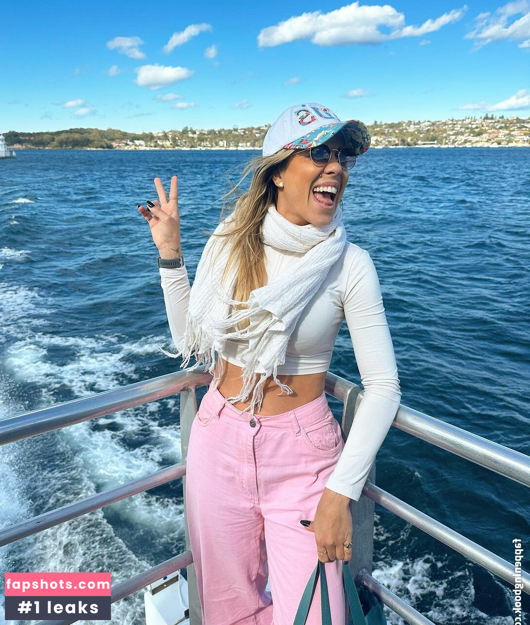 Paloma Tocci gallery photo #219