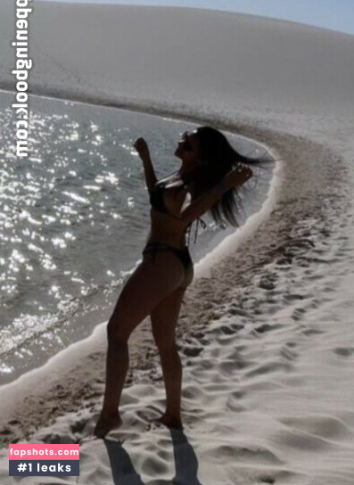 Paloma Tocci gallery photo #240