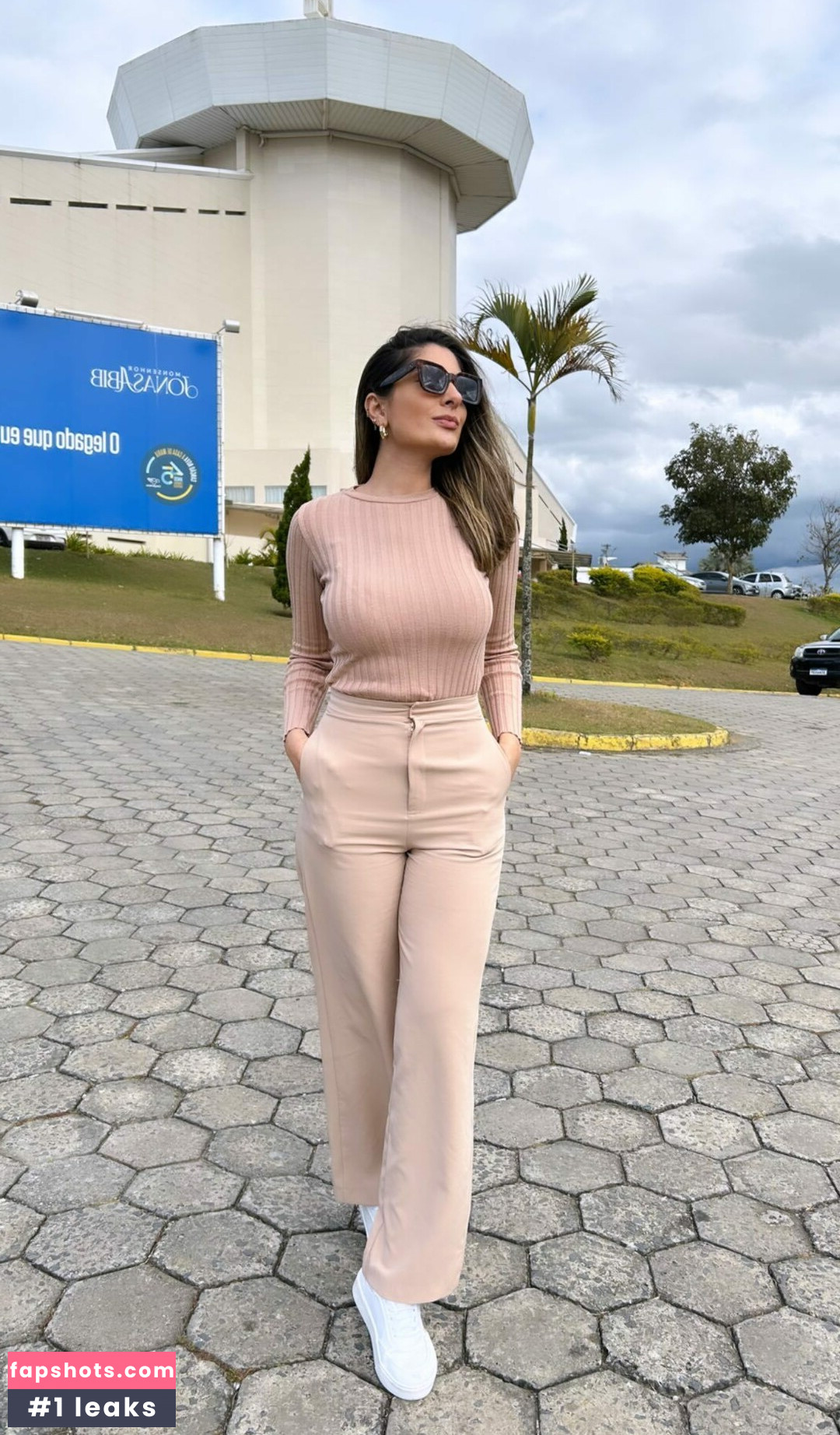 Paloma Tocci gallery photo #249