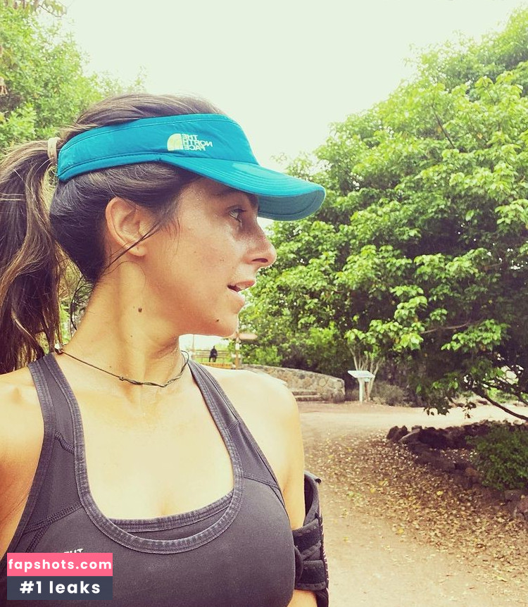 Paloma Tocci gallery photo #338