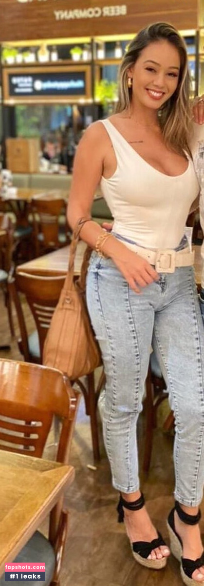 Paloma Tocci gallery photo #343