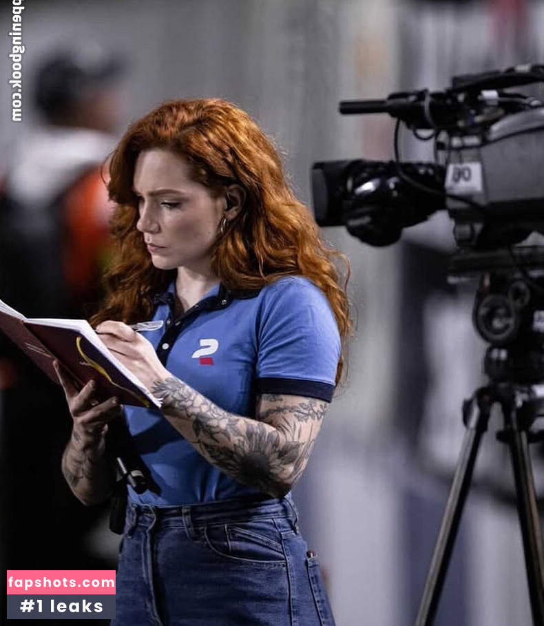 Paloma Tocci gallery photo #9