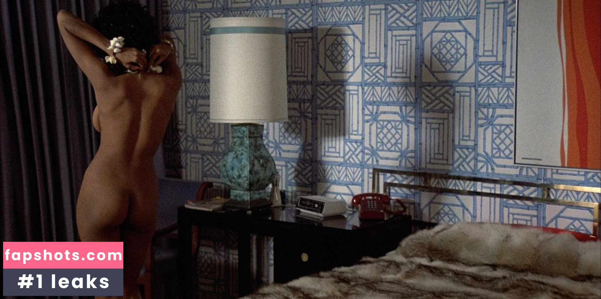 Pam Grier gallery photo #122