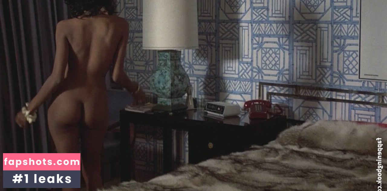 Pam Grier gallery photo #15