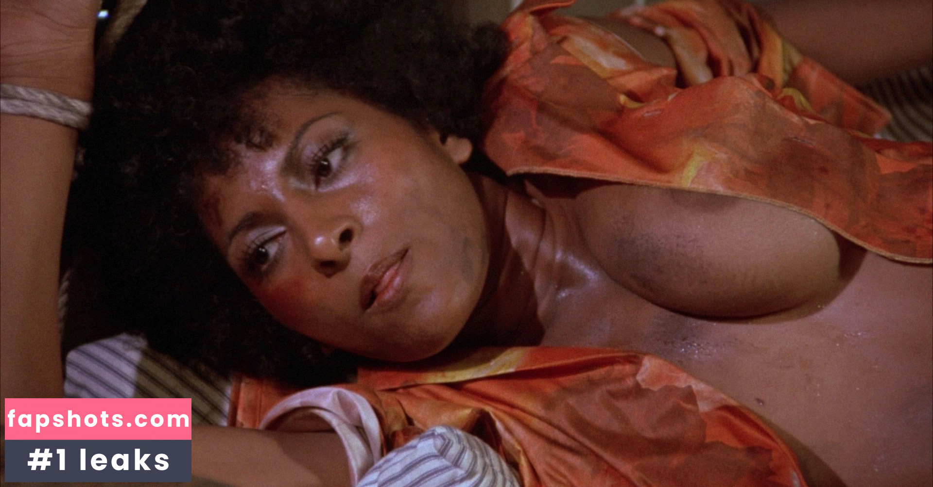 Pam Grier gallery photo #78