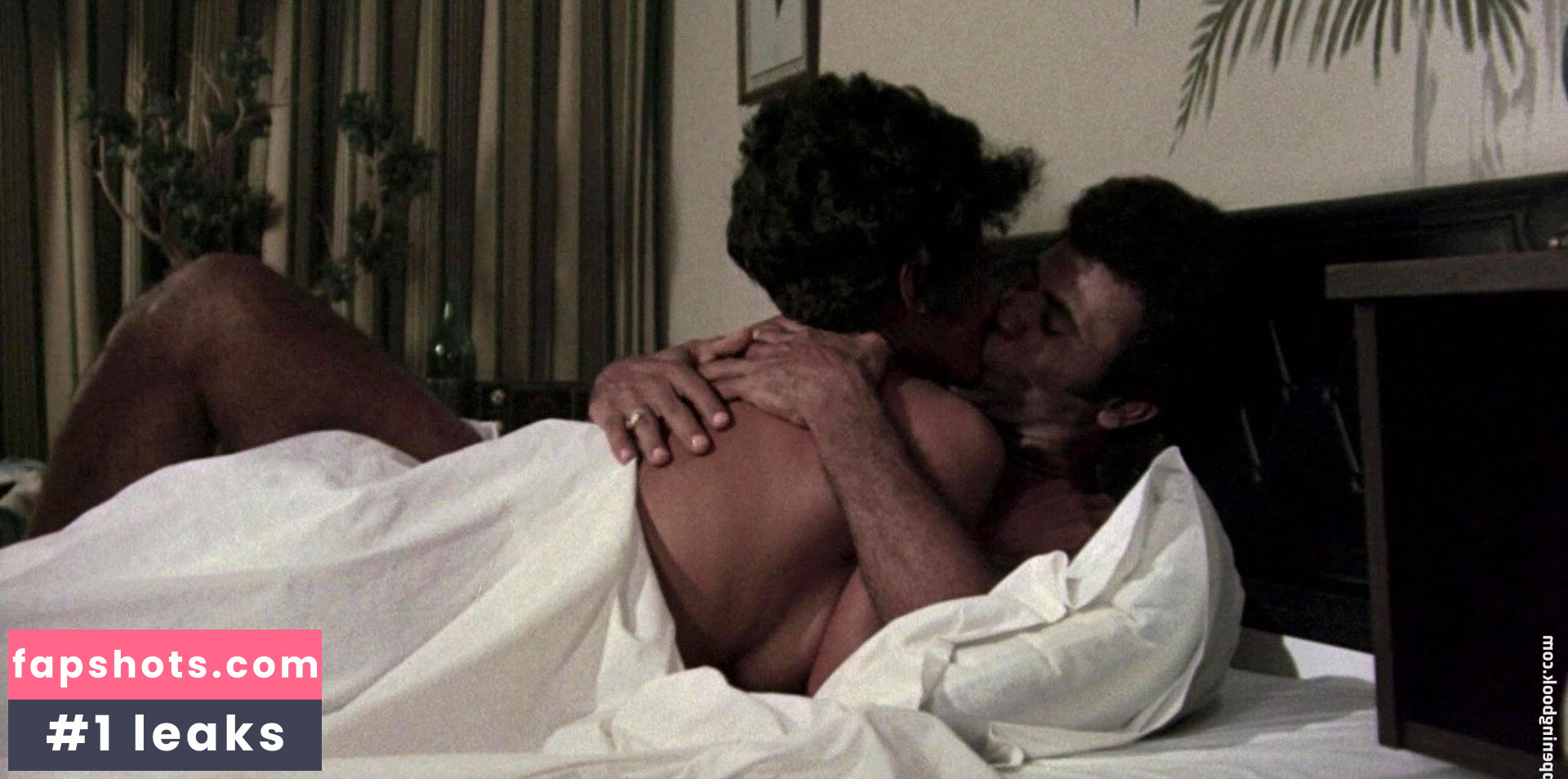 Pam Grier gallery photo #100