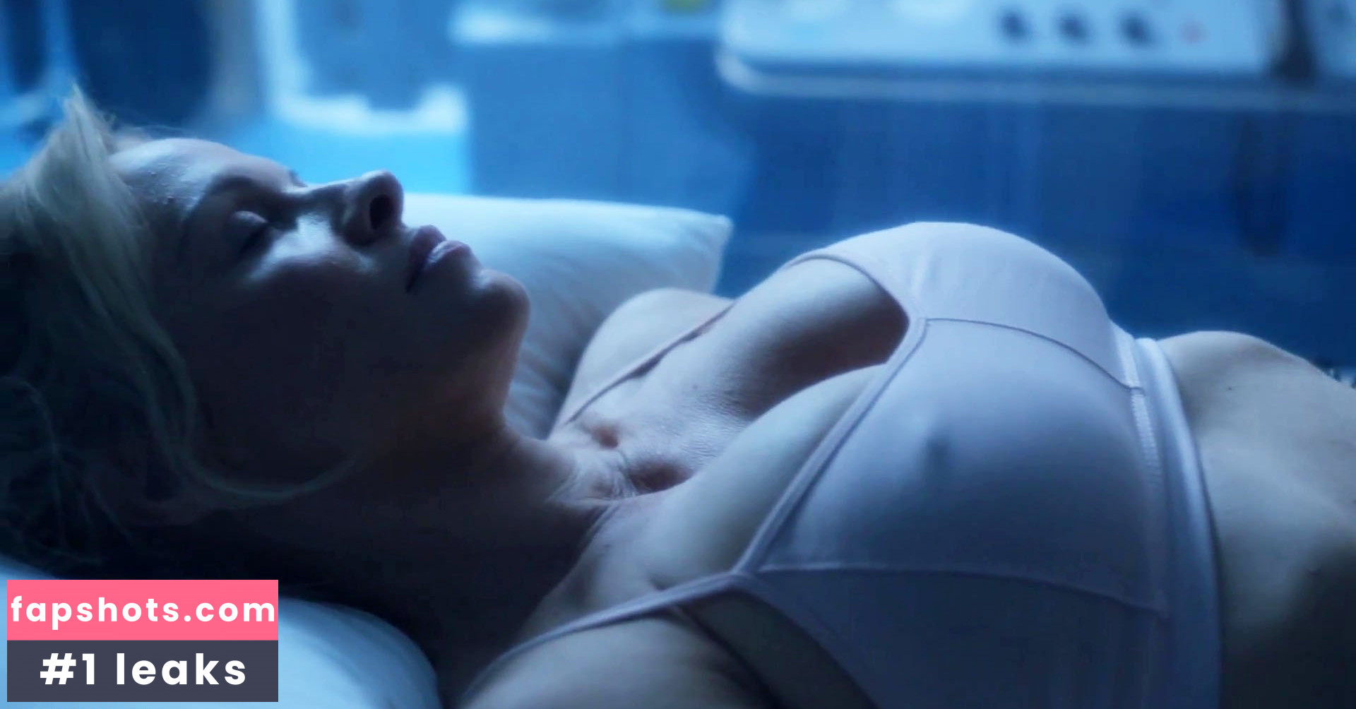 Pamela Anderson gallery photo #387