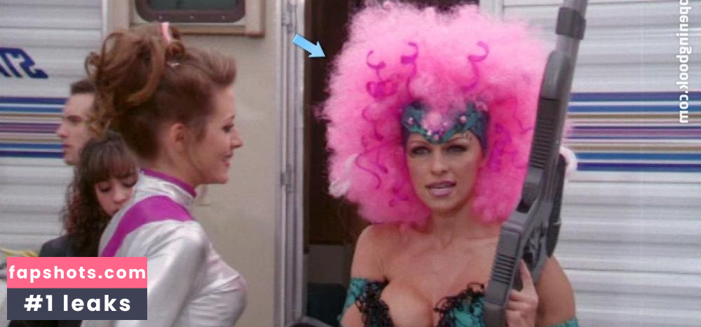 Pamela Anderson gallery photo #400