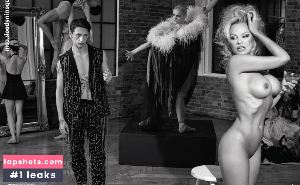 Pamela Anderson gallery photo #538