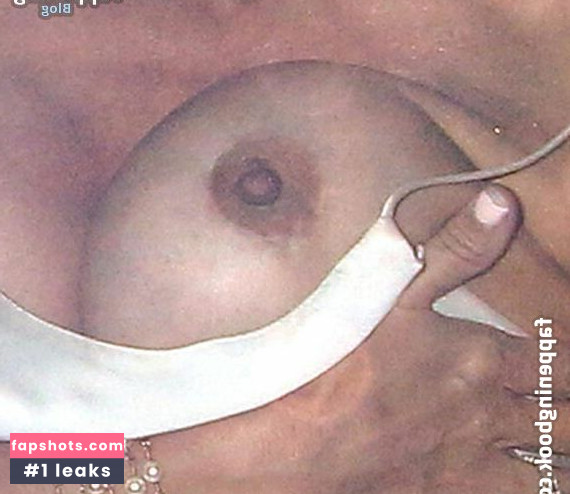 Pamela Anderson gallery photo #98