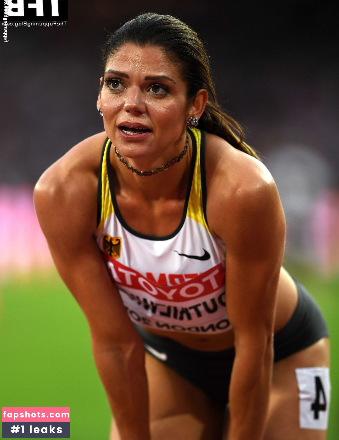 Pamela Dutkiewicz gallery photo #10