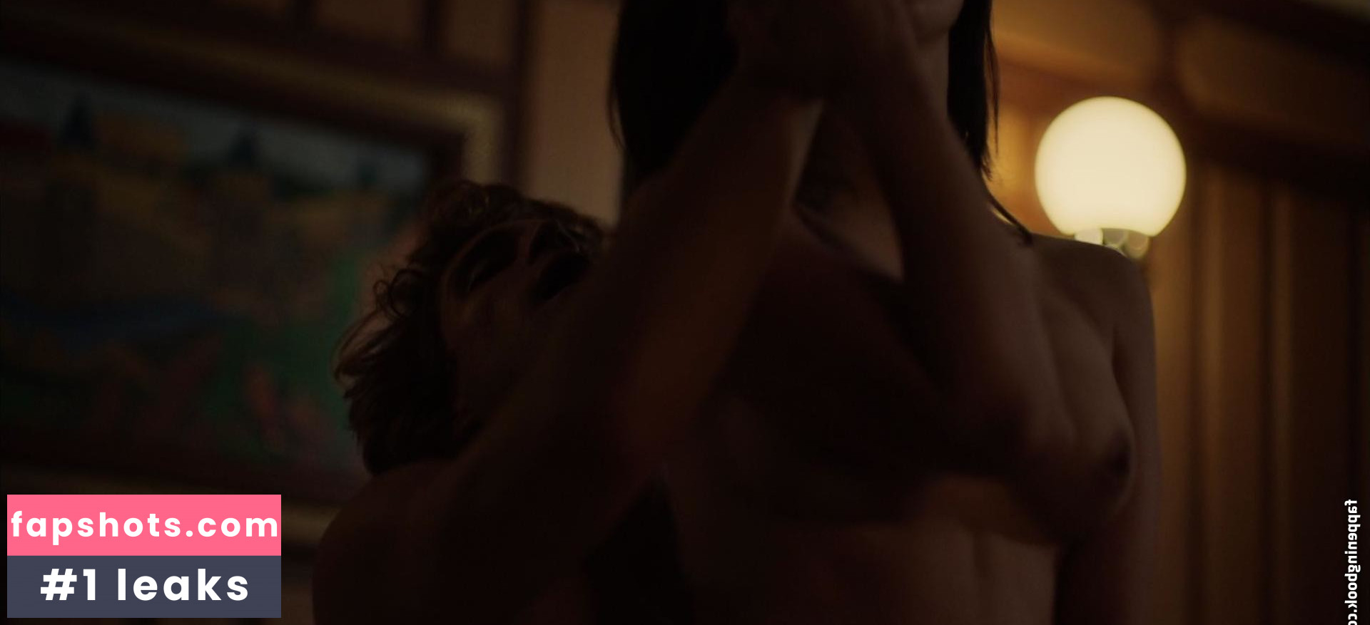 Pamela Moreno gallery photo #11