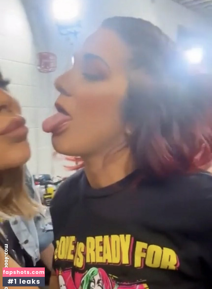 Pamela Rose Martinez gallery photo #3