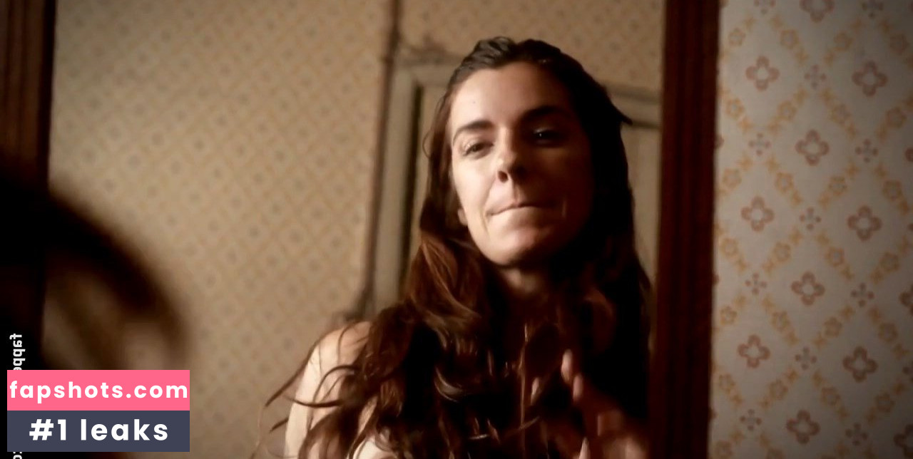 Pamela Villalba nude babe gallery