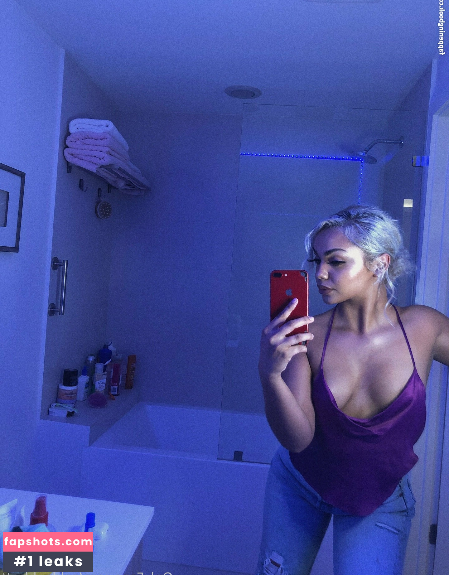 pamelajohnson18 gallery photo #15