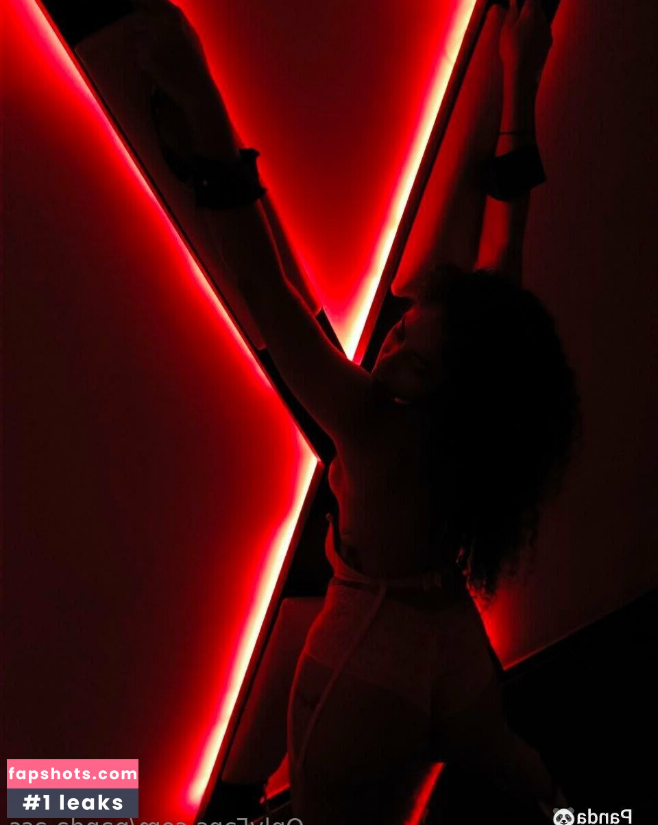 panda.ass gallery photo #15