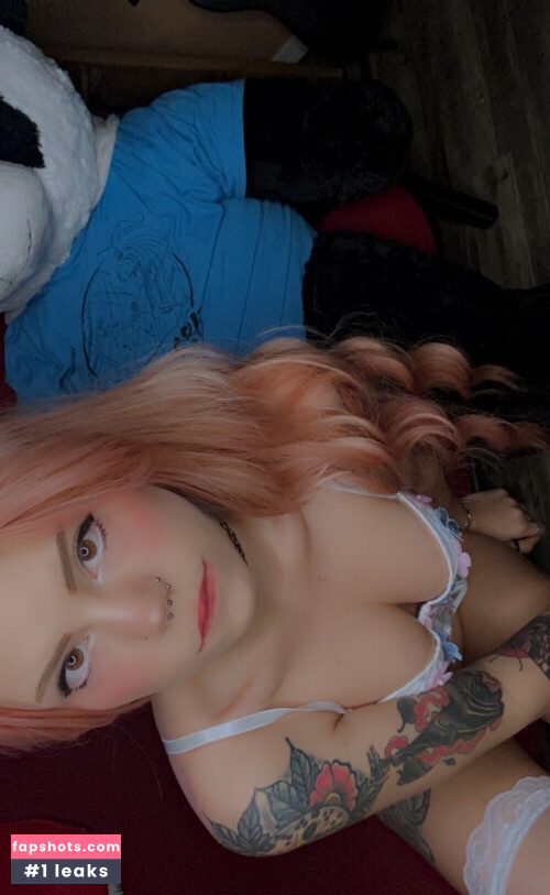 Pandahugz gallery photo #128