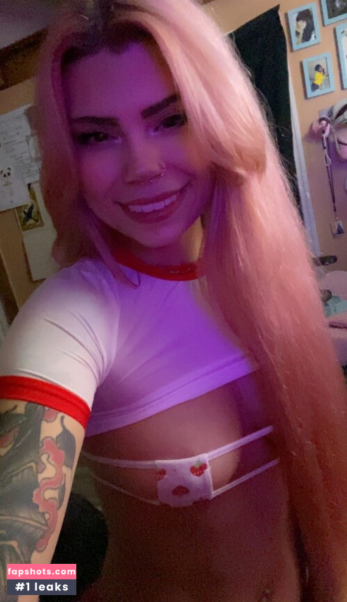 Pandahugz gallery photo #157