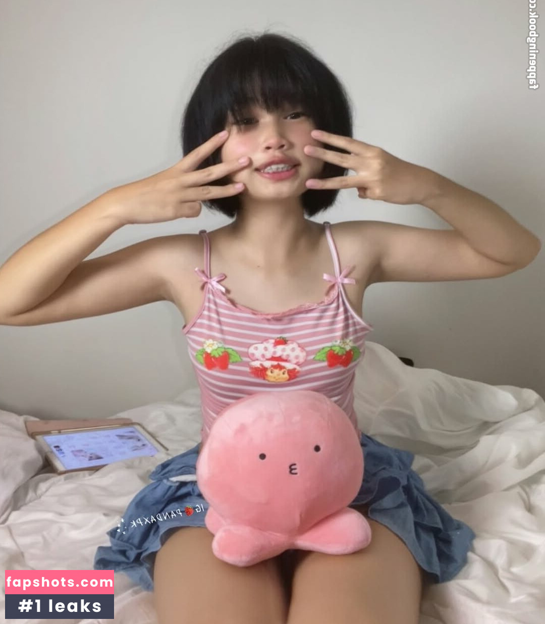 Pandaxpk gallery photo #7