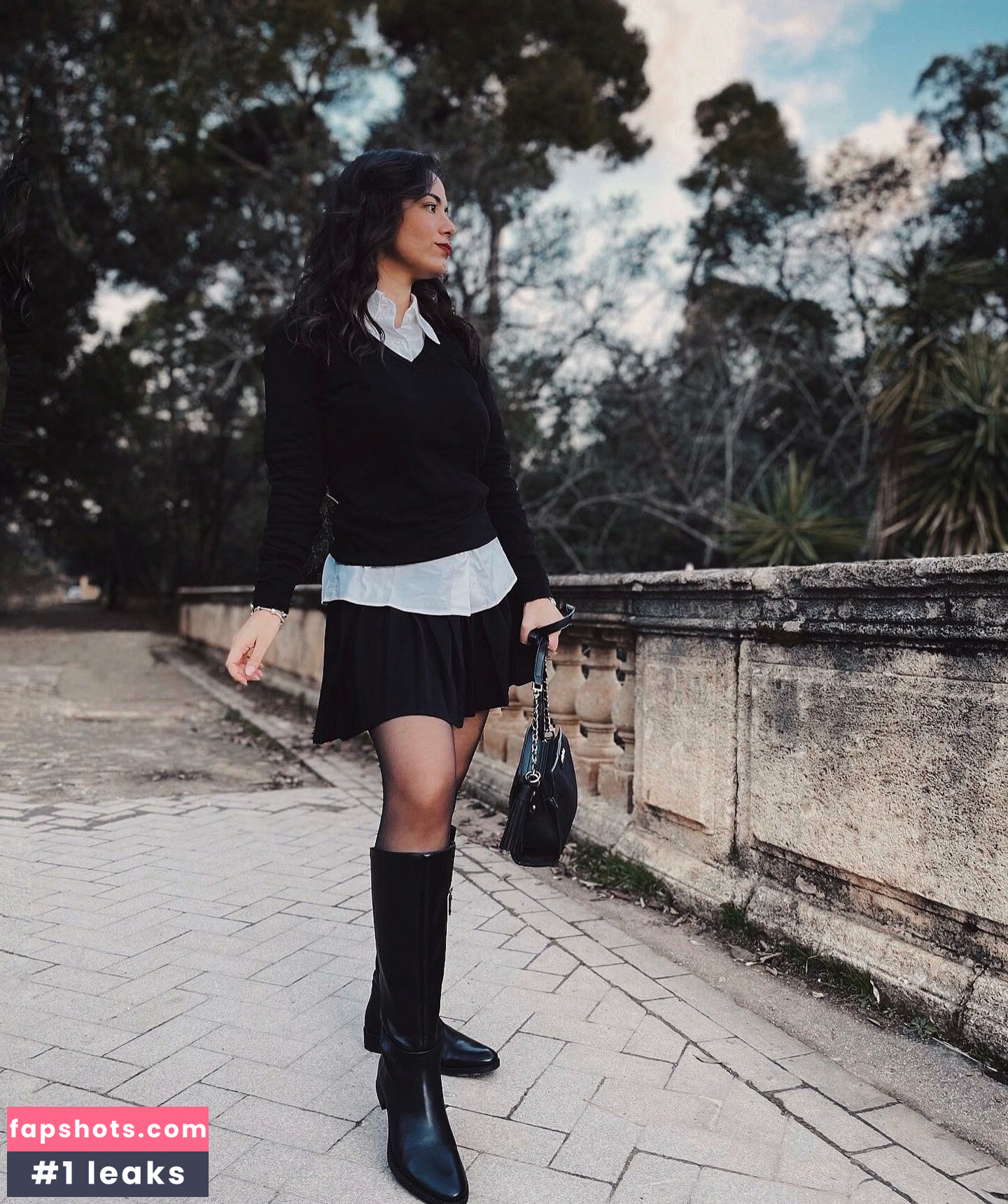 Paola Arena gallery photo #4