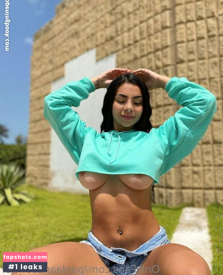 Paola Ariza gallery photo #4