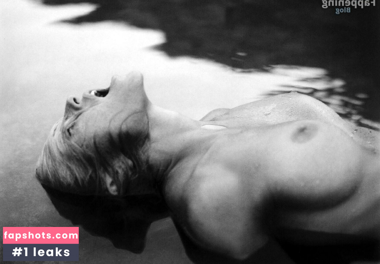 Paola Barale Nude Leaks OnlyFans Photos #26 - LeakJerk