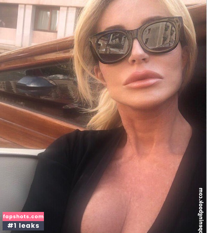 Paola Ferrari gallery photo #5