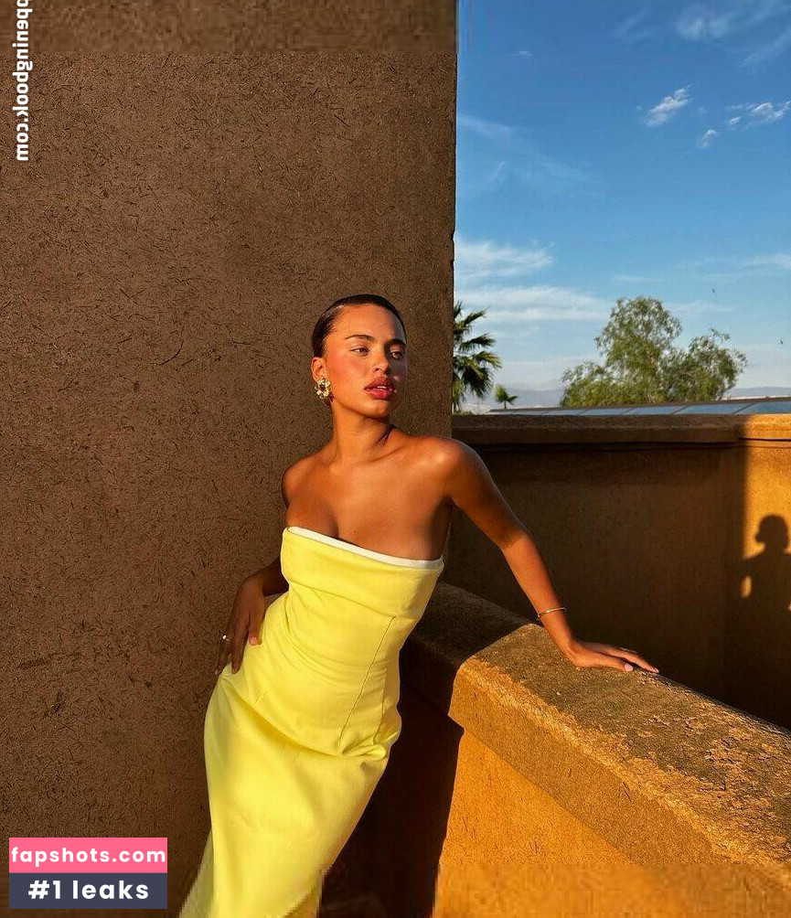 Paola Locatelli Nacktheit OnlyFans Fotos #9 - Fapshots