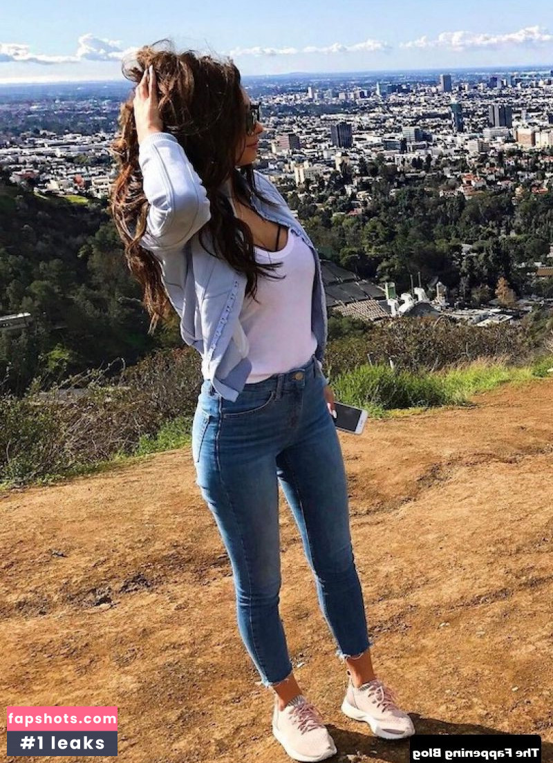 Paola Maria Koslowski gallery photo #31