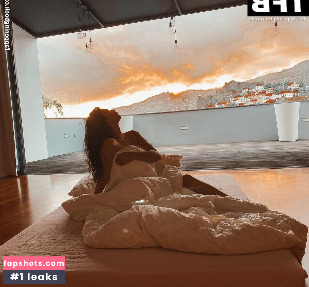 Paola Maria Koslowski gallery photo #35