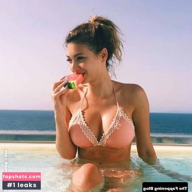 Paola Maria Koslowski gallery photo #9