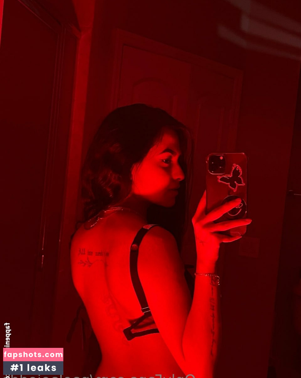 Paola Ojeda gallery photo #5