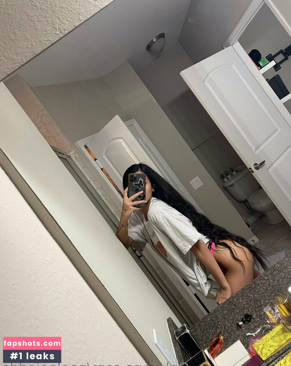 Paola Ojeda gallery photo #6