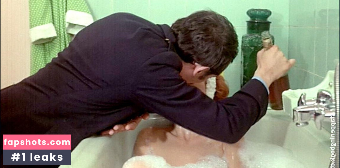 Paola Senatore Nude Leaks OnlyFans Photos #2 - LeakJerk