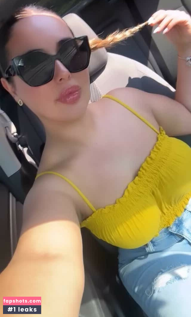 Paola Silerio gallery photo #13