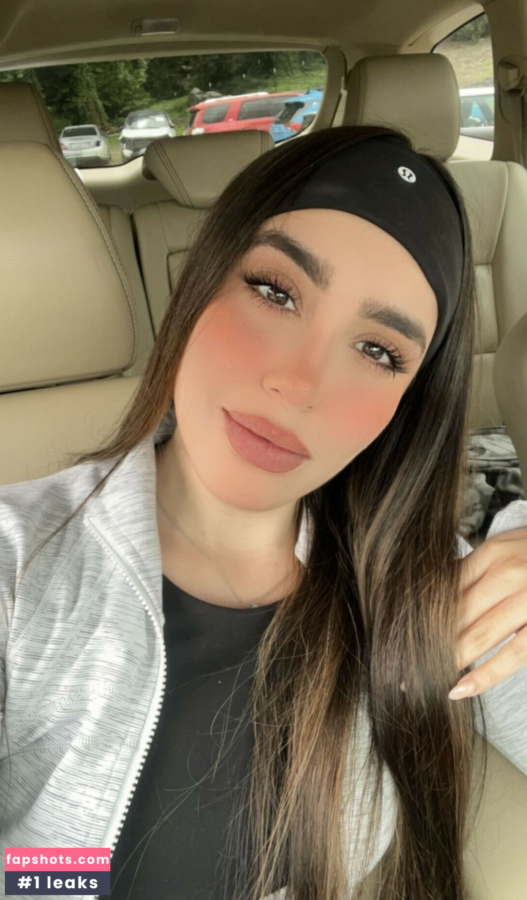 Paola Silerio gallery photo #16