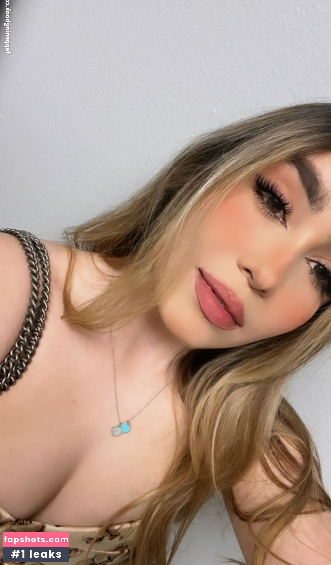 Paola Silerio gallery photo #39