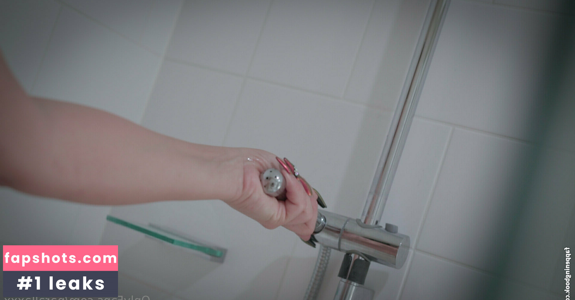 parallaxxx gallery photo #2