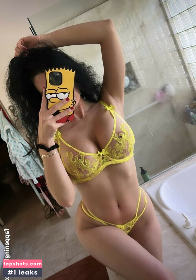 Paris Dylan gallery photo #34