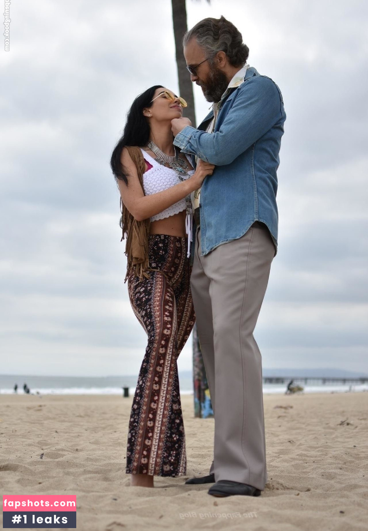 Paris Dylan gallery photo #87